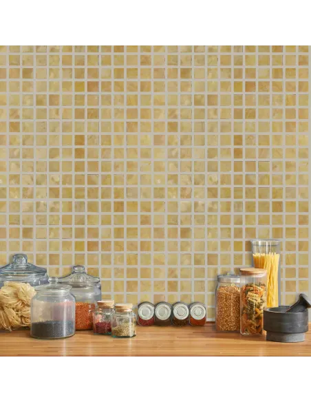 Piastrelle mosaico lucide giallo ambra 2x2 cm su rete