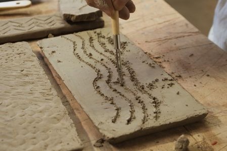 Il processo creativo dietro le ceramiche artigianali: dalla bottega alla tua casa